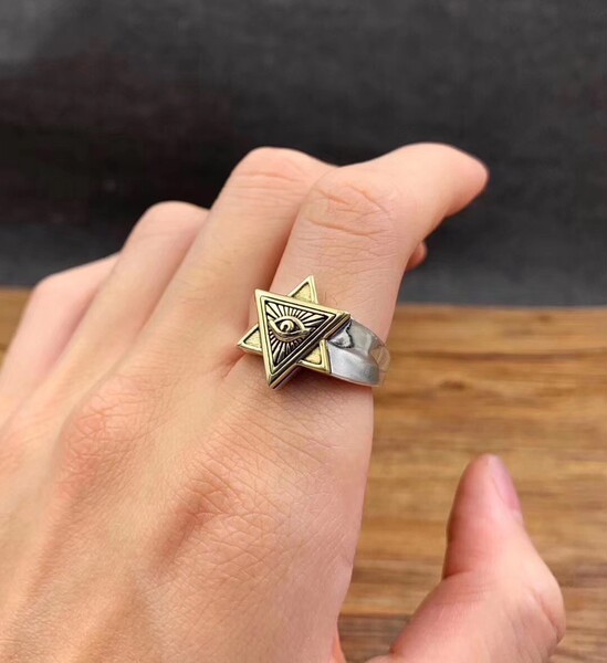Ring close up